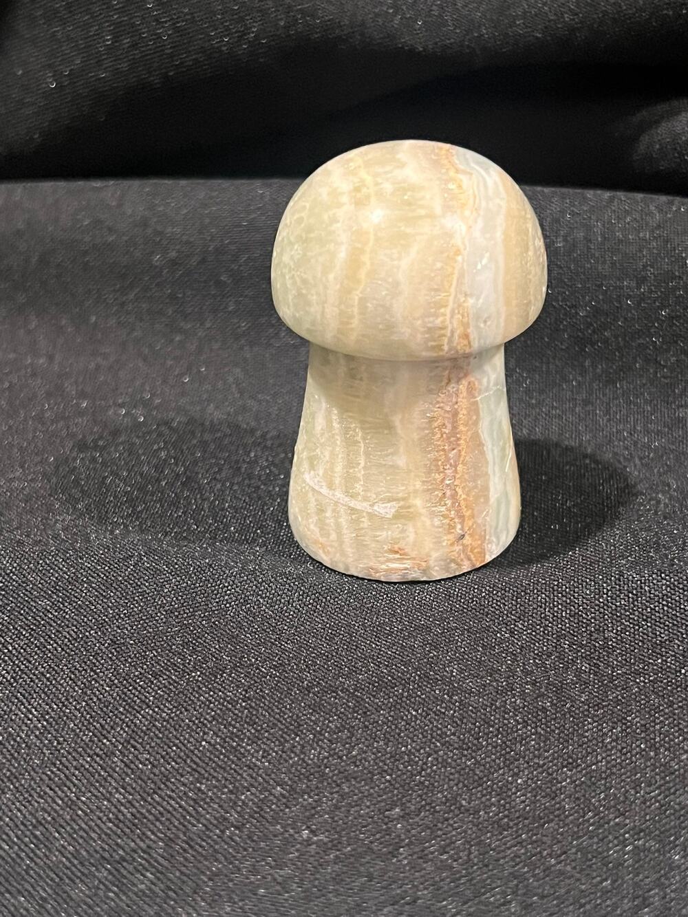 Natural Stone Mushroom Carving Polished Crystal Gemstone Figurine Home Decor